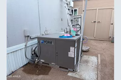 15601 N 19th Avenue #203, Phoenix, AZ 85023 - Photo 13