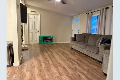 15601 N 19th Avenue #203, Phoenix, AZ 85023 - Photo 3