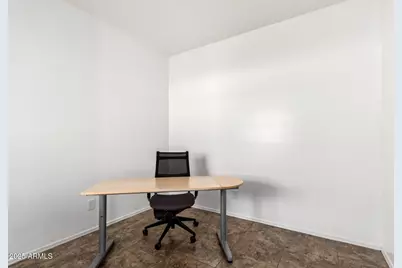 1747 W Straight Arrow Lane, Phoenix, AZ 85085 - Photo 25