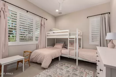 2830 E Crest Lane, Phoenix, AZ 85050 - Photo 21