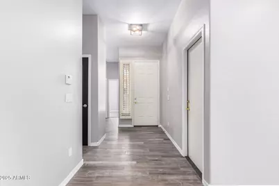 6617 W Molly Lane, Phoenix, AZ 85083 - Photo 9