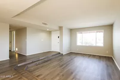 7616 N 44th Drive, Glendale, AZ 85301 - Photo 5