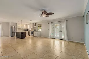 13209 N 30th St, Phoenix, AZ 85032 - Photo 9