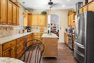 38065 N Cave Creek Rd, Cave Creek, AZ 85331 - Photo 11