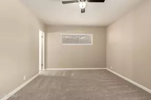 1813 W Earll Dr, Phoenix, AZ 85015 - Photo 13