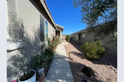 1462 W Sheep Wash Way, Benson, AZ 85602 - Photo 3