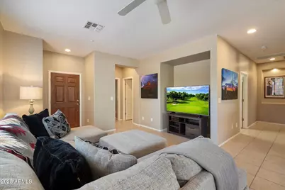 1891 W Dion Drive, Phoenix, AZ 85086 - Photo 9