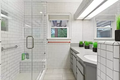 22 E 15th Street E, Tempe, AZ 85281 - Photo 53