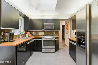 22 E 15th Street E, Tempe, AZ 85281 - Photo 37