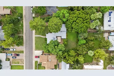 22 E 15th Street E, Tempe, AZ 85281 - Photo 3