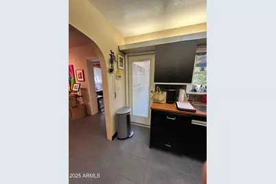 22 E 15th Street E, Tempe, AZ 85281 - Photo 43