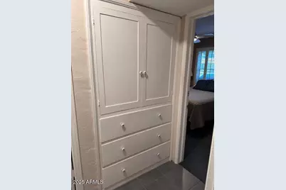 22 E 15th Street E, Tempe, AZ 85281 - Photo 45