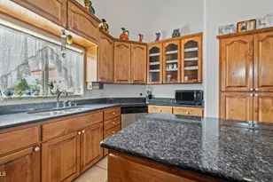 2661 E Eagle Rock Dr, Sierra Vista, AZ 85650 - Photo 29