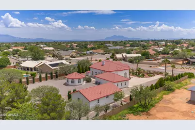 2661 E Eagle Rock Drive, Sierra Vista, AZ 85650 - Photo 5