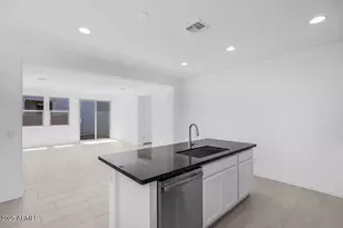 14641 W Sand Hills Rd, Surprise, AZ 85387 - Photo 17