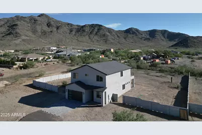 3835 W Fox Road, Laveen, AZ 85339 - Photo 1