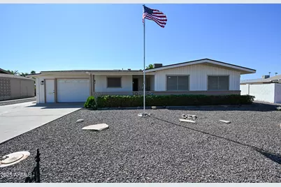 10047 W Deanne Drive, Sun City, AZ 85351 - Photo 1