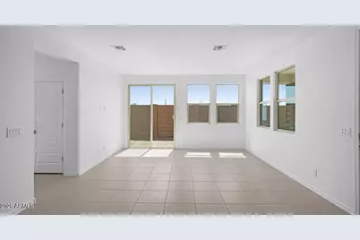 14631 W Sand Hills Road, Surprise, AZ 85387 - Photo 7