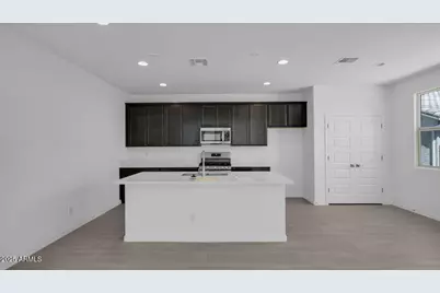 14625 W Sand Hills Road, Surprise, AZ 85387 - Photo 7