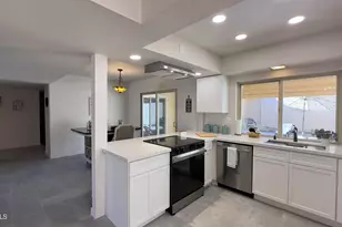 13636 N Del Webb Blvd, Sun City, AZ 85351 - Photo 15