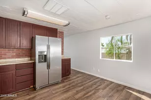 19401 N 7th St, Phoenix, AZ 85024 - Photo 13