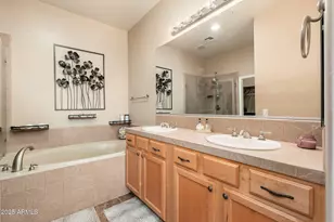 19550 N Grayhawk Dr, Scottsdale, AZ 85255 - Photo 19