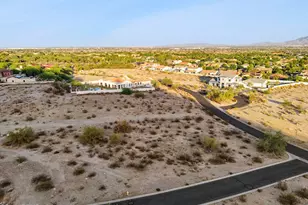 3249 W Highlands Dr, Buckeye, AZ 85396 - Photo 15