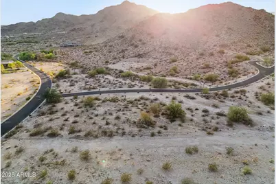 3249 W Highlands Drive, Buckeye, AZ 85396 - Photo 11