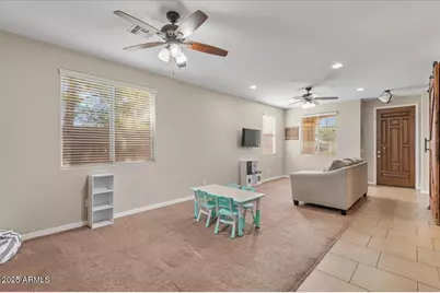 62 W Hackberry Avenue, San Tan Valley, AZ 85140 - Photo 11