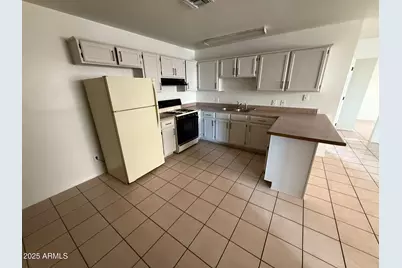 712 E 17th Street #D, Douglas, AZ 85607 - Photo 5