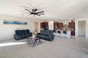 5863 N 86th Ln, Glendale, AZ 85305 - Photo 11