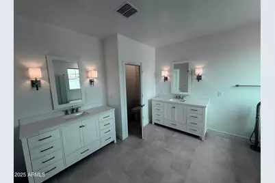 2390 W Los Arboles Place, Chandler, AZ 85224 - Photo 25