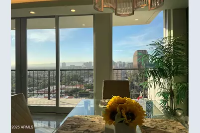 2323 N Central Avenue #1802, Phoenix, AZ 85004 - Photo 1