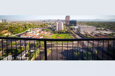 2323 N Central Avenue #1802, Phoenix, AZ 85004 - Photo 5