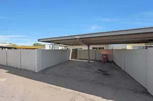 8238 E Keim Dr, Scottsdale, AZ 85250 - Photo 31