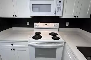 2690 N 43rd Ave, Phoenix, AZ 85009 - Photo 9