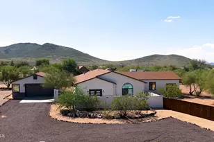 1807 W Joy Ranch Rd, Phoenix, AZ 85086 - Photo 1