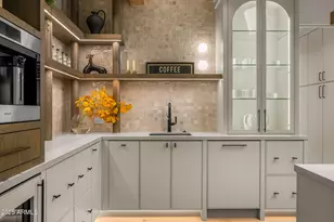 6126 E Joshua Tree Ln, Paradise Valley, AZ 85253 - Photo 9