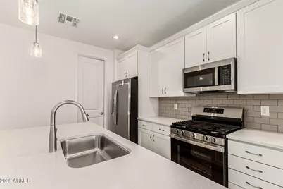 5353 W Las Palmaritas Drive, Glendale, AZ 85302 - Photo 5