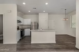 5432 W Burton Dr, Phoenix, AZ 85043 - Photo 11