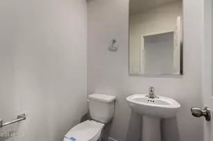 5432 W Burton Dr, Phoenix, AZ 85043 - Photo 15