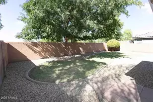 15808 W Shaw Butte Dr, Surprise, AZ 85379 - Photo 23