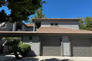 7401 W Arrowhead Clubhouse Dr, Glendale, AZ 85308 - Photo 1