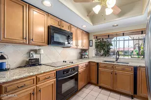 815 E Coral Gables Dr, Phoenix, AZ 85022 - Photo 19