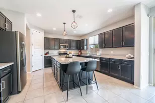 22477 N 95th Dr, Peoria, AZ 85383 - Photo 3