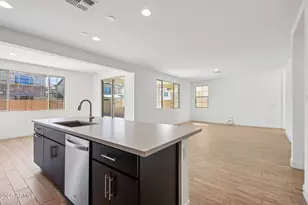 21505 E Sparrow Dr, Queen Creek, AZ 85142 - Photo 19