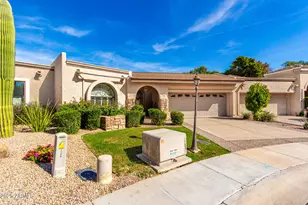 7716 E Clinton St, Scottsdale, AZ 85260 - Photo 3