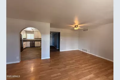 1725 S Farmer Avenue, Tempe, AZ 85281 - Photo 5