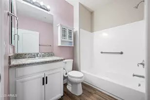 2425 W Bronco Butte Trl, Phoenix, AZ 85085 - Photo 19