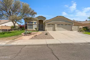 16811 S 11th Way, Phoenix, AZ 85048 - Photo 1